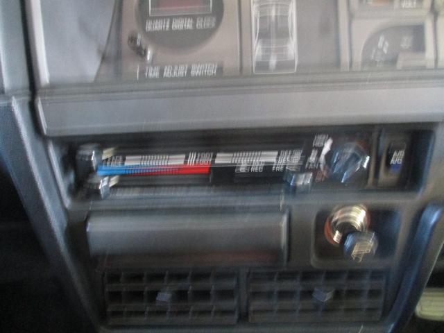 スカイライン 2000GT-E X アルミホイール MT ターボ 記録簿 エアコン パワーウィンドウ(4枚目)