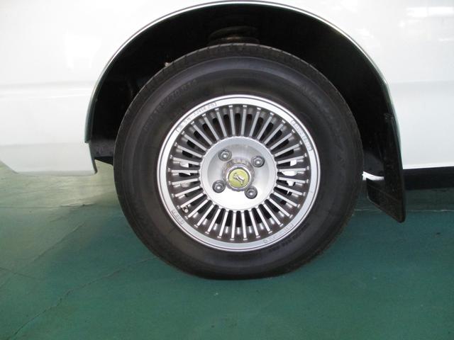 スカイライン 2000GT-E X アルミホイール MT ターボ 記録簿 エアコン パワーウィンドウ(19枚目)