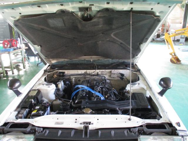 スカイライン 2000GT-E X アルミホイール MT ターボ 記録簿 エアコン パワーウィンドウ(20枚目)