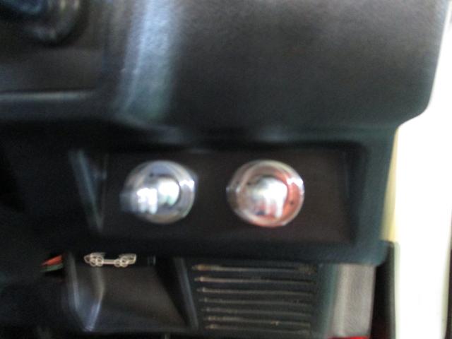 スカイライン 2000GT-E X アルミホイール MT ターボ 記録簿 エアコン パワーウィンドウ(31枚目)