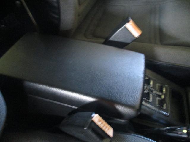 スカイライン 2000GT-E X アルミホイール MT ターボ 記録簿 エアコン パワーウィンドウ(38枚目)