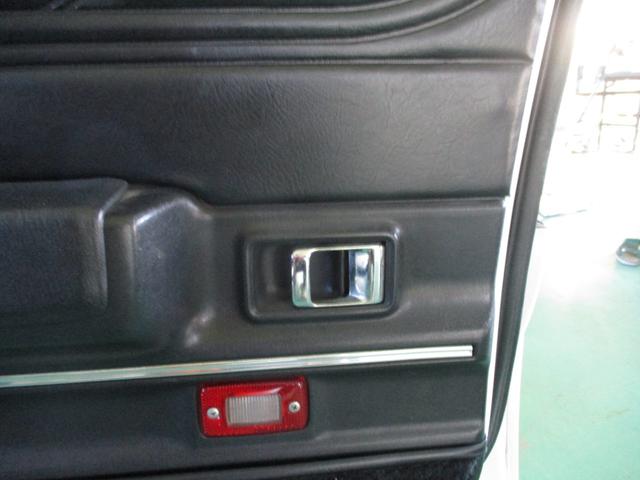 スカイライン 2000GT-E X アルミホイール MT ターボ 記録簿 エアコン パワーウィンドウ(39枚目)