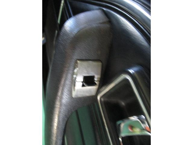 スカイライン 2000GT-E X アルミホイール MT ターボ 記録簿 エアコン パワーウィンドウ(45枚目)