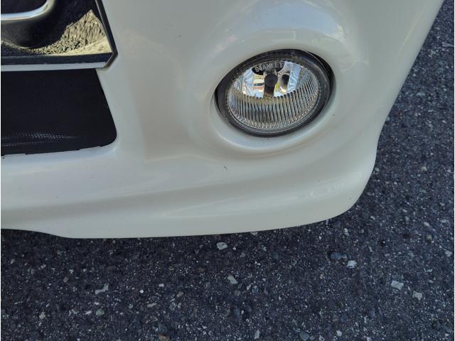 タント カスタムＸスペシャル　スマートキー　アイドリングストップ　ディスチャージャーヘッドランプ　電動スライドドア　ナビ　フルセグＴＶ　フォグランプ（23枚目）