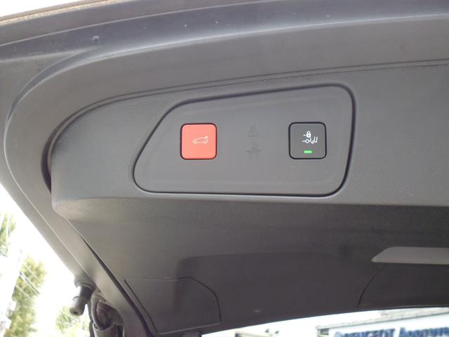 3008 GT ブルーHDi ファーストクラスパッケージ ETC ドライブレコーダー パワーシート シートヒーター シートメモリー パノラミックサンルーフ 360度ビュー グリップコントロール(9枚目)