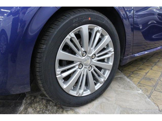アリュール 禁煙車/認定中古車/衝突軽減システム/ケンウッドナビTV/ETC/アルミ/CD/クリアランスソナー/クルコン/オートライト/オートワイパー/ハンズフリー通話/アイドリングストップ/横滑り防止装置(11枚目)