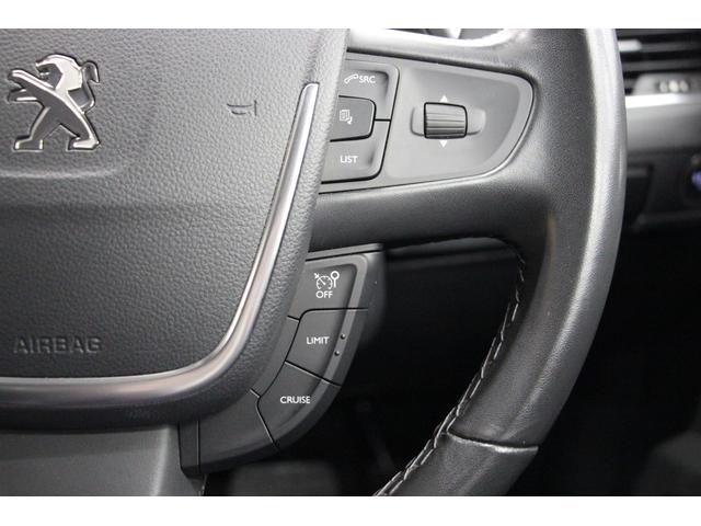 GT ブルーHDi 禁煙車/認定中古車/1オーナー/SDナビTV/Bカメラ/ハーフ革S/シートH/Pシート/LEDヘッドライト/スマートキー/クリアランスソナー/ETC2.0/アルミ/CD/ブラインドスポット(25枚目)