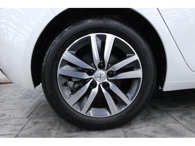 アリュール ブルーHDi 禁煙車/認定中古車/衝突軽減B/純正ナビTV/Bカメラ/ETC/LEDヘッドライト/スマートキー/アップルカープレイ/アンドロイドオート/ハンズフリー通話/レーンアシスト/パドルシフト/8AT(10枚目)