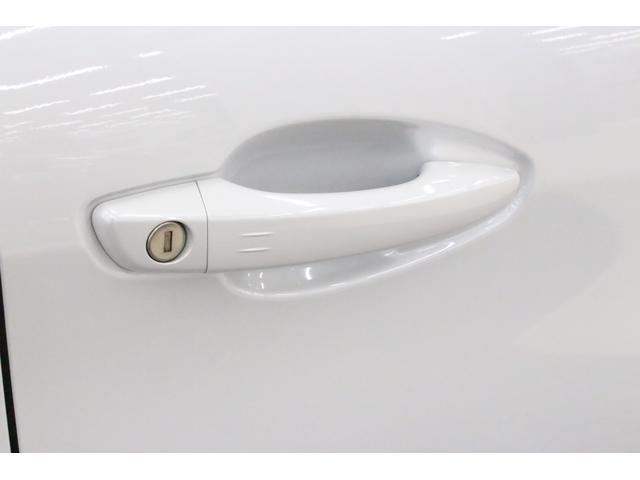 アリュール ブルーHDi 禁煙車/認定中古車/衝突軽減B/純正ナビTV/Bカメラ/ETC/LEDヘッドライト/スマートキー/アップルカープレイ/アンドロイドオート/ハンズフリー通話/レーンアシスト/パドルシフト/8AT(16枚目)