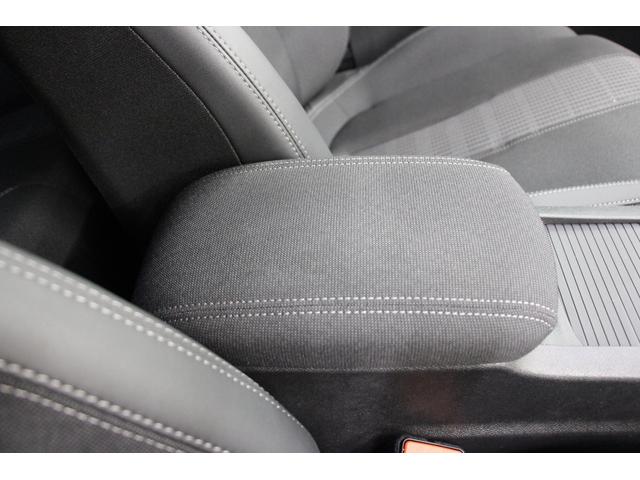 アリュール ブルーHDi 禁煙車/認定中古車/衝突軽減B/純正ナビTV/Bカメラ/ETC/LEDヘッドライト/スマートキー/アップルカープレイ/アンドロイドオート/ハンズフリー通話/レーンアシスト/パドルシフト/8AT(47枚目)