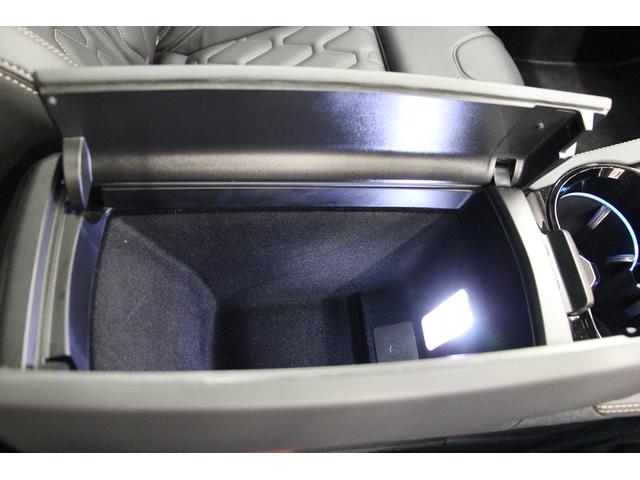 GT ブルーHDi フルPKG/1オーナー/禁煙車/ACC/衝突軽減B/サンルーフ/黒革S/ナイトピジョン/シートH/Pシート/マッサージ機能/フロントバックカメラ/パノラマビュー/Pゲート/LEDヘッドライト(56枚目)