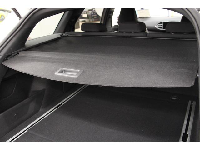 SW GTライン ブルーHDi 1オーナー/正規認定中古車/禁煙車/ナビTV/カープレイ/アンドロイドオート/ACC/衝突軽減B/Bカメラ/ハーフ革S/LEDヘッドライト/スマートキー/ETC/クリアランスソナー/レーンAS/BSM(9枚目)