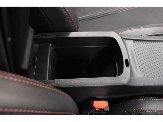 SW GTライン ブルーHDi 1オーナー/正規認定中古車/禁煙車/ナビTV/カープレイ/アンドロイドオート/ACC/衝突軽減B/Bカメラ/ハーフ革S/LEDヘッドライト/スマートキー/ETC/クリアランスソナー/レーンAS/BSM(37枚目)