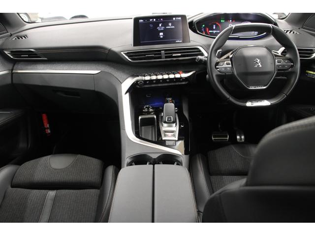 ＧＴライン　正規認定中古車／１オーナー／禁煙車／ＡＣＣ／衝突軽減Ｂ／ＣａｒＰｌａｙ／Ａｎｄｒｏｉｄ／ハーフ革Ｓ／サンルーフ／Ｆ＆Ｓ＆Ｂカメラ／車線逸脱警告／パノラマビュー／シートＨ／Ｐシ―ト／ＬＥＤヘッドライト(7枚目)