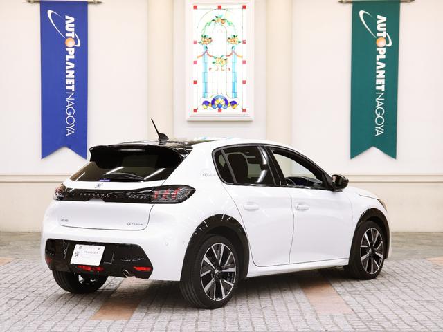 ２０８ ＧＴライン　禁煙／ＡＣＣ／衝突軽減Ｂ／ＡｐｐｌｅＣａｒｐｌａｙ／ＡｎｄｒｏｉｄＡｕｔｏ／ハーフ革Ｓ／ナビ／フルセグＴＶ／Ｂカメラ／車線逸脱警告／ＬＥＤヘッドライト／Ｂｌｕｅｔｏｏｔｈオーディオ／クリアランスソナー（9枚目）