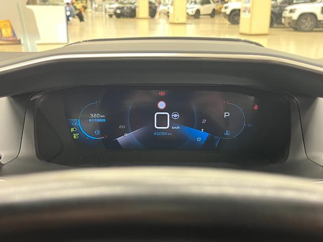 ２０８ ＧＴライン　禁煙／ＡＣＣ／衝突軽減Ｂ／ＡｐｐｌｅＣａｒｐｌａｙ／ＡｎｄｒｏｉｄＡｕｔｏ／ハーフ革Ｓ／ナビ／フルセグＴＶ／Ｂカメラ／車線逸脱警告／ＬＥＤヘッドライト／Ｂｌｕｅｔｏｏｔｈオーディオ／クリアランスソナー（14枚目）