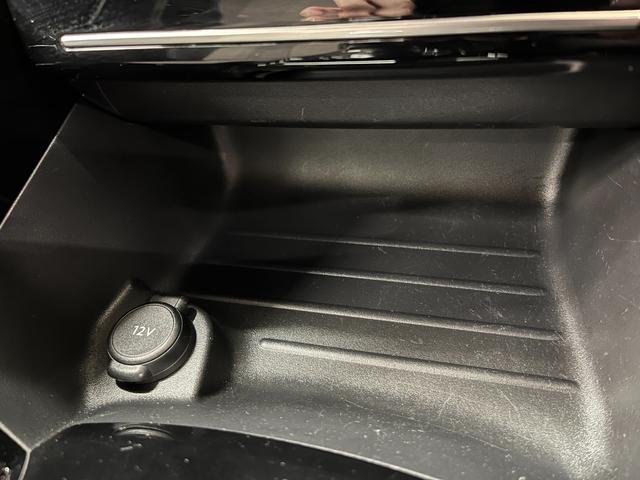 ２０８ ＧＴライン　禁煙／ＡＣＣ／衝突軽減Ｂ／ＡｐｐｌｅＣａｒｐｌａｙ／ＡｎｄｒｏｉｄＡｕｔｏ／ハーフ革Ｓ／ナビ／フルセグＴＶ／Ｂカメラ／車線逸脱警告／ＬＥＤヘッドライト／Ｂｌｕｅｔｏｏｔｈオーディオ／クリアランスソナー（25枚目）