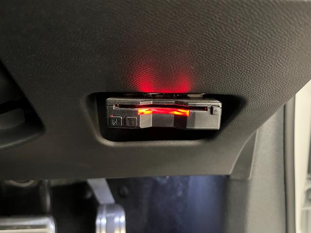 ２０８ ＧＴライン　禁煙／ＡＣＣ／衝突軽減Ｂ／ＡｐｐｌｅＣａｒｐｌａｙ／ＡｎｄｒｏｉｄＡｕｔｏ／ハーフ革Ｓ／ナビ／フルセグＴＶ／Ｂカメラ／車線逸脱警告／ＬＥＤヘッドライト／Ｂｌｕｅｔｏｏｔｈオーディオ／クリアランスソナー（36枚目）