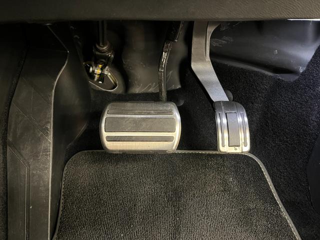 ２０８ ＧＴライン　禁煙／ＡＣＣ／衝突軽減Ｂ／ＡｐｐｌｅＣａｒｐｌａｙ／ＡｎｄｒｏｉｄＡｕｔｏ／ハーフ革Ｓ／ナビ／フルセグＴＶ／Ｂカメラ／車線逸脱警告／ＬＥＤヘッドライト／Ｂｌｕｅｔｏｏｔｈオーディオ／クリアランスソナー（45枚目）