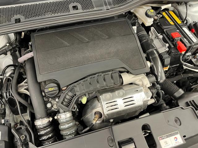 ２０８ ＧＴライン　禁煙／ＡＣＣ／衝突軽減Ｂ／ＡｐｐｌｅＣａｒｐｌａｙ／ＡｎｄｒｏｉｄＡｕｔｏ／ハーフ革Ｓ／ナビ／フルセグＴＶ／Ｂカメラ／車線逸脱警告／ＬＥＤヘッドライト／Ｂｌｕｅｔｏｏｔｈオーディオ／クリアランスソナー（55枚目）