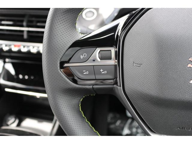 ｅ－２００８ ＧＴ　禁煙車／ＡＣＣ／衝突軽減Ｂ／ＡｐｐｌｅＣａｒＰｌａｙ／ＡｎｄｒｏｉｄＡｕｔｏ／バックカメラ／車線逸脱警告／シートＨ／Ｂｌｕｅｔｏｏｔｈオーディオ／クリアランスソナー（14枚目）