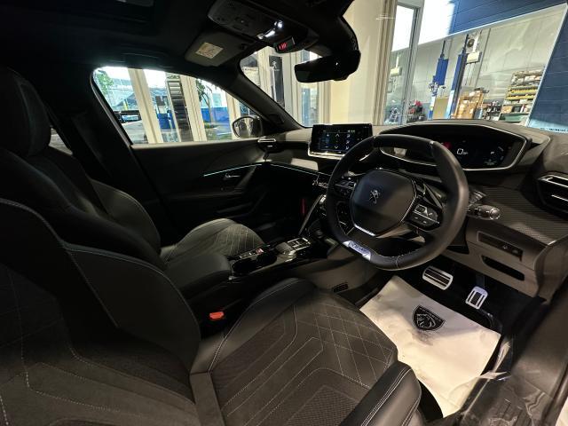 ｅ－２００８ ＧＴ　認定中古車　新車保証継承　電気自動車（4枚目）