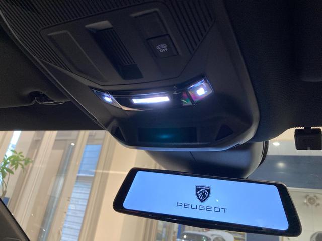 ３０８ ＧＴ　ブルーＨＤｉ　ディーゼルターボ　ディーゼルターボ　運転席パワーシート　運転席・助手席シートヒーター　ディスプレーミラー型ドライブレコーダー付　ＡｐｐｌｅＣａｒＰｌａｙ（8枚目）