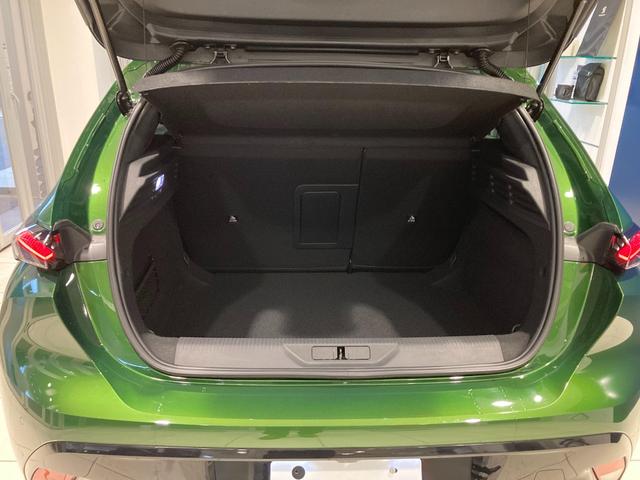 ３０８ ＧＴ　ブルーＨＤｉ　ディーゼルターボ　ディーゼルターボ　運転席パワーシート　運転席・助手席シートヒーター　ディスプレーミラー型ドライブレコーダー付　ＡｐｐｌｅＣａｒＰｌａｙ（39枚目）