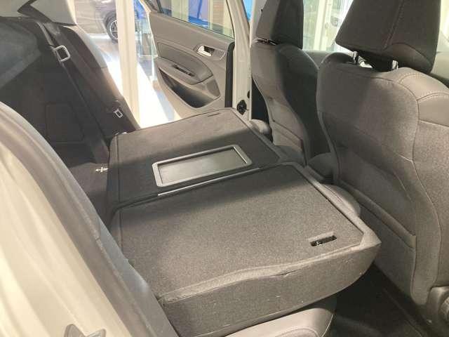 ３０８ アリュール　ブルーＨＤｉ　ディーゼルターボ　ディーゼルターボ　パノラマガラスルーフ　ＥＴＣ　コブラシフト　ＬＥＤヘッドライト　バックカメラ（16枚目）