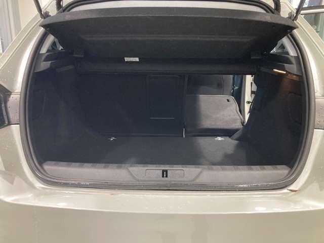 ３０８ アリュール　ブルーＨＤｉ　ディーゼルターボ　ディーゼルターボ　パノラマガラスルーフ　ＥＴＣ　コブラシフト　ＬＥＤヘッドライト　バックカメラ（18枚目）