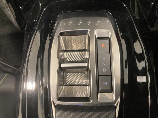 ２００８ ＧＴ　ブルーＨＤｉ　プレミアムエディション　電動ガラスサンルーフ　運転席電動シート　ＥＴＣ　運転席＆助手席シートヒーター付　新車保証継承　ワンオーナー　運転席パワーシート　ＬＥＤヘッドライ　バックカメラ　ディーゼルターボ（26枚目）