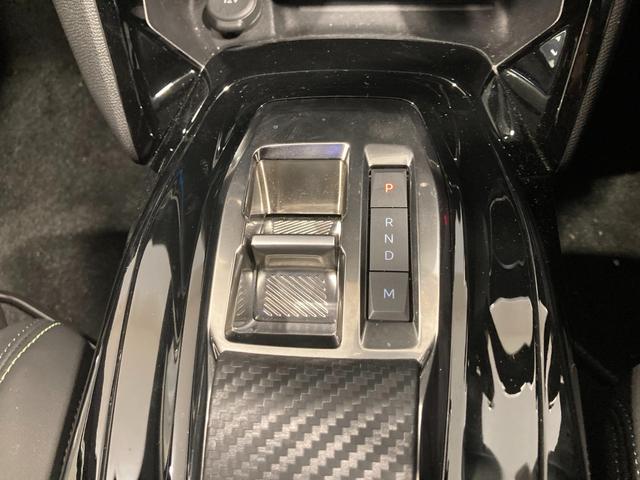 ２００８ ＧＴ　ブルーＨＤｉ　プレミアムエディション　電動ガラスサンルーフ　運転席電動シート　ＥＴＣ　運転席＆助手席シートヒーター付　新車保証継承　ワンオーナー　運転席パワーシート　ＬＥＤヘッドライ　バックカメラ　ディーゼルターボ（28枚目）