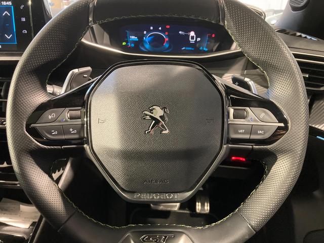 ２００８ ＧＴ　ブルーＨＤｉ　プレミアムエディション　電動ガラスサンルーフ　運転席電動シート　ＥＴＣ　運転席＆助手席シートヒーター付　新車保証継承　ワンオーナー　運転席パワーシート　ＬＥＤヘッドライ　バックカメラ　ディーゼルターボ（32枚目）