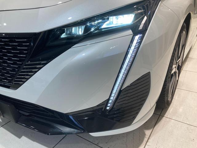 ３０８ ＧＴ　ブルーＨＤｉ　ディーゼルターボ　運転席パワーシート　運転席・助手席シートヒーター　ＡＤＡＳシステム　バックカメラ　ＬＥＤヘッドライト　ＥＴＣ　ＡｐｐｌｅＣａｒＰｌａｙ（27枚目）