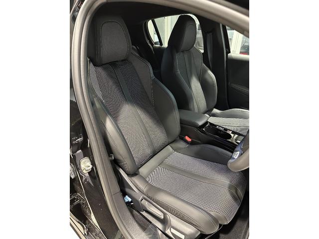 ｅ－２００８ ＧＴ　認定中古車　新車保証継承　サンルーフ　ＬＥＤヘッドライト　ＡｐｐｌｅＣａｒＰｌａｙ　バックカメラ　運転席・助手席シートヒーター（4枚目）