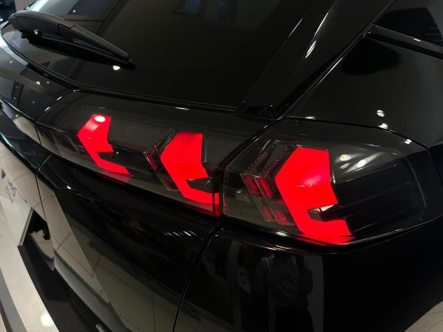 ｅ－２００８ ＧＴ　認定中古車　新車保証継承　サンルーフ　ＬＥＤヘッドライト　ＡｐｐｌｅＣａｒＰｌａｙ　バックカメラ　運転席・助手席シートヒーター（12枚目）