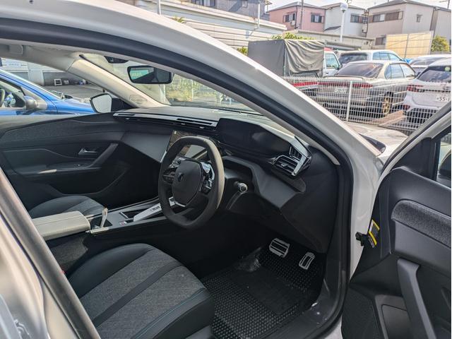 ４０８ アリュール　元弊社試乗車　ＬＥＤヘッドライト　バックカメラ　オートエアコン　ＡｐｐｌｅＣａｒＰｌａ対応　ＡＤＡＳシステム（10枚目）