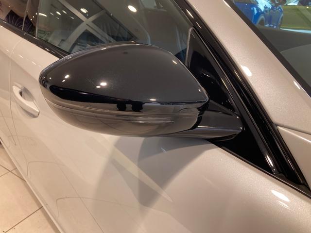 ５０８ ＧＴ　ブルーＨＤｉ　ディーゼルターボ　ＥＴＣ　純正ナビゲーション　ＴＶ　ＡｐｐｌｅＣａｒＰｌａｙ　ディーゼルエンジン　レザーシート　運転席・助手席シートヒーター　ＬＥＤヘッドライト　コブラシフト　ＡＤＡＳシステム（13枚目）