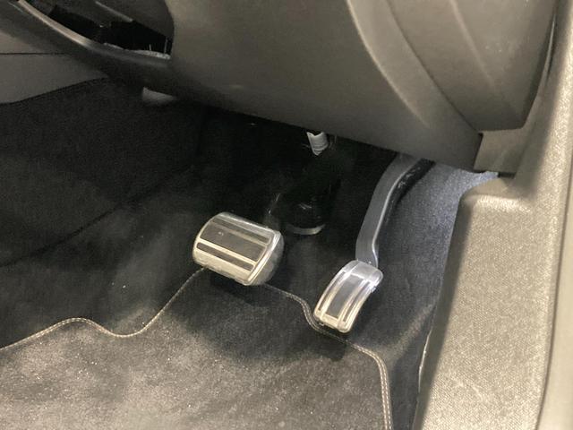５０８ ＧＴ　ブルーＨＤｉ　ディーゼルターボ　ＥＴＣ　純正ナビゲーション　ＴＶ　ＡｐｐｌｅＣａｒＰｌａｙ　ディーゼルエンジン　レザーシート　運転席・助手席シートヒーター　ＬＥＤヘッドライト　コブラシフト　ＡＤＡＳシステム（23枚目）