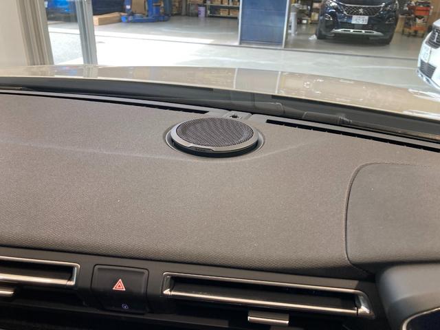 ５０８ ＧＴ　ブルーＨＤｉ　ディーゼルターボ　ＥＴＣ　純正ナビゲーション　ＴＶ　ＡｐｐｌｅＣａｒＰｌａｙ　ディーゼルエンジン　レザーシート　運転席・助手席シートヒーター　ＬＥＤヘッドライト　コブラシフト　ＡＤＡＳシステム（70枚目）