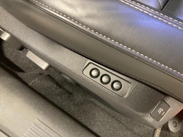 508 SW GT ブルーHDi ディーゼルターボ 純正ナビ LEDヘッドライト サンルーフ パワーバックドア FOCALサウンドシステム 運転席・助手席シートヒーター AppleCarPlay ADASシステム ディーゼルターボ(10枚目)