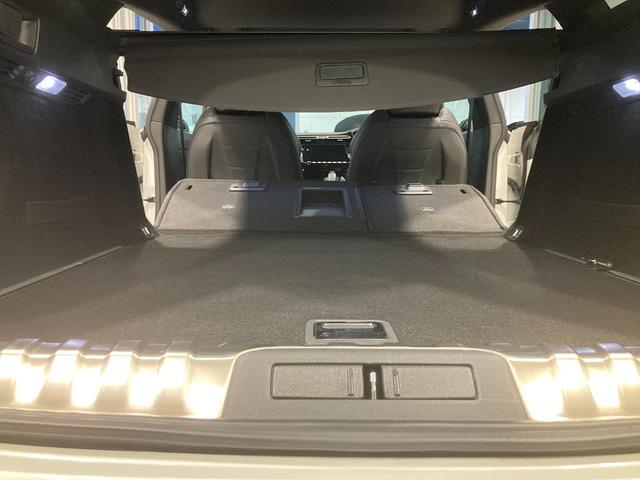 508 SW GT ブルーHDi ディーゼルターボ 純正ナビ LEDヘッドライト サンルーフ パワーバックドア FOCALサウンドシステム 運転席・助手席シートヒーター AppleCarPlay ADASシステム ディーゼルターボ(17枚目)