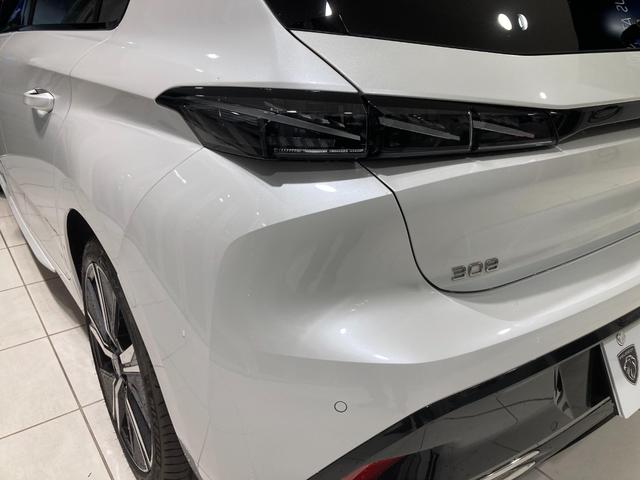 ３０８ ＧＴ　ブルーＨＤｉ　ブルーナッパエディション　ディーゼルターボ　ＥＴＣ　バックカメラ　ＡｐｐｌｅＣａｒＰｌａｙ　ナッパレザーシート　ガラスサンルーフ　運転席・助手席シートヒーター　運転席パワーシート　新車メーカー保証継承（10枚目）