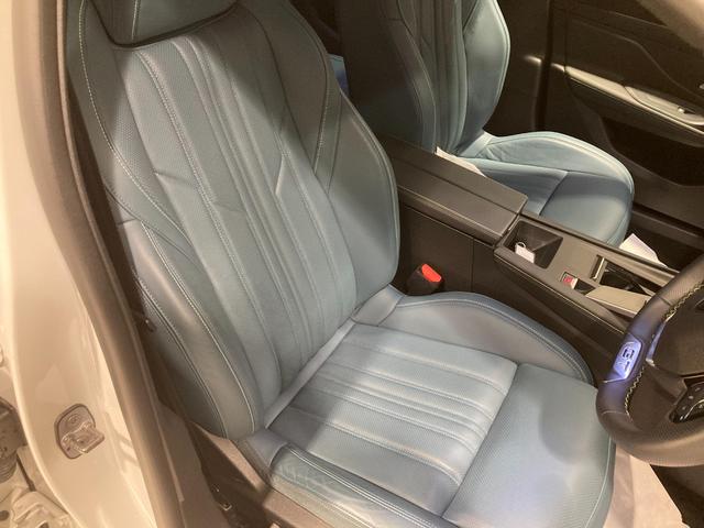 ３０８ ＧＴ　ブルーＨＤｉ　ブルーナッパエディション　ディーゼルターボ　ＥＴＣ　バックカメラ　ＡｐｐｌｅＣａｒＰｌａｙ　ナッパレザーシート　ガラスサンルーフ　運転席・助手席シートヒーター　運転席パワーシート　新車メーカー保証継承（32枚目）