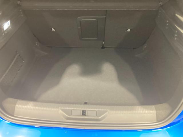 ３０８ ＧＴ　ブルーＨＤｉ　ディーゼルターボ　運転席パワーシート　運転席・助手席シートヒーター　ＥＴＣ　ＡｐｐｌｅＣａｒＰｌａｙ　ディーゼルターボ　ＬＥＤヘッドライト　ＡＤＡＳシステム（15枚目）