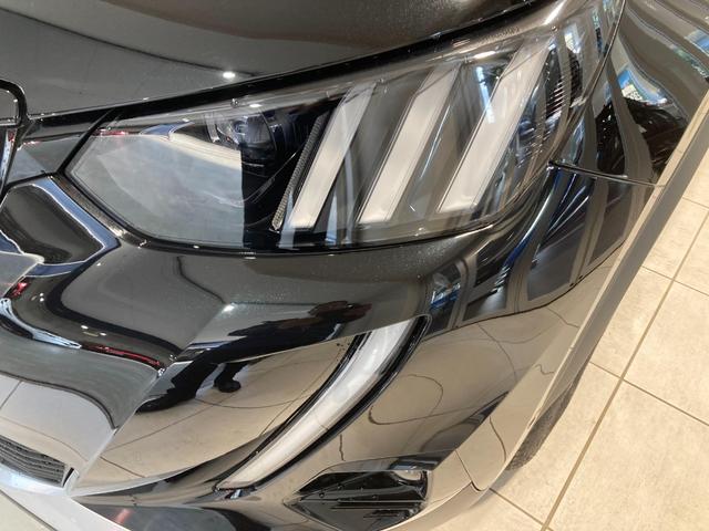 ２００８ ＧＴ　ブルーＨＤｉ　ディーゼルターボ　電動ガラスサンルーフ　運転席・助手席シートヒーター　バックカメラ　ＡｐｐｌｅＣａｒＰｌａｙ　ＬＥＤヘッドライト　ディーゼルターボ　ＥＴＣ　ＡＤＡＳシステム（7枚目）