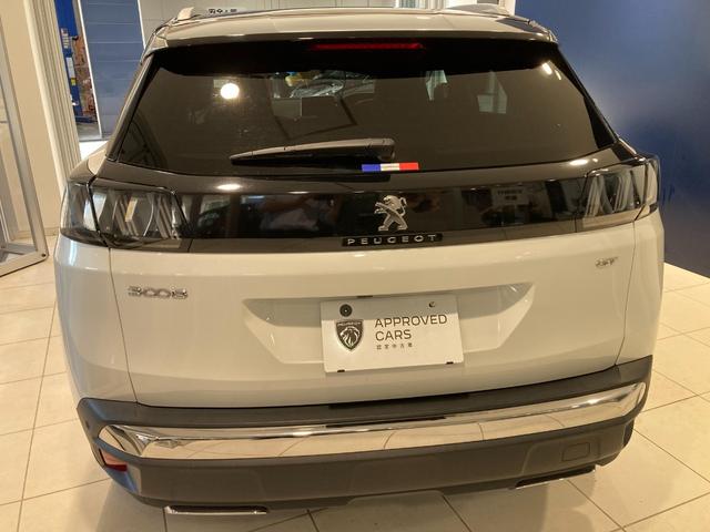 ３００８ ＧＴ　ブルーＨＤｉ　ディーゼルターボ　パワーバックドア　バックカメラ　ＥＴＣ　ＬＥＤヘッドライト　ディーゼルターボ　電動ガラスサンルーフ　運転席パワーシート　運転席・助手席シートヒーター　ＡｐｐｌｅＣａｒＰｌａｙ（13枚目）