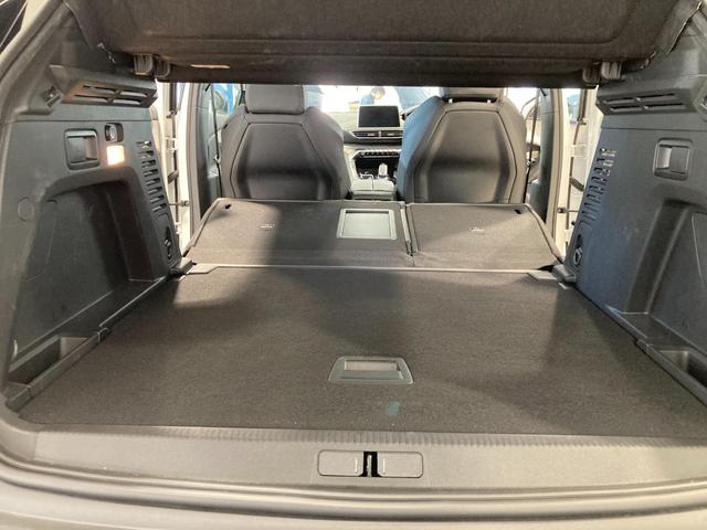 ３００８ ＧＴ　ブルーＨＤｉ　ディーゼルターボ　パワーバックドア　バックカメラ　ＥＴＣ　ＬＥＤヘッドライト　ディーゼルターボ　電動ガラスサンルーフ　運転席パワーシート　運転席・助手席シートヒーター　ＡｐｐｌｅＣａｒＰｌａｙ（15枚目）