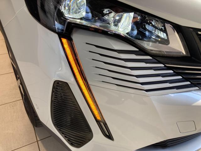 ３００８ ＧＴ　ブルーＨＤｉ　ディーゼルターボ　パワーバックドア　バックカメラ　ＥＴＣ　ＬＥＤヘッドライト　ディーゼルターボ　電動ガラスサンルーフ　運転席パワーシート　運転席・助手席シートヒーター　ＡｐｐｌｅＣａｒＰｌａｙ（30枚目）