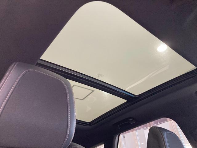 ３００８ ＧＴ　ブルーＨＤｉ　ディーゼルターボ　パワーバックドア　バックカメラ　ＥＴＣ　ＬＥＤヘッドライト　ディーゼルターボ　電動ガラスサンルーフ　運転席パワーシート　運転席・助手席シートヒーター　ＡｐｐｌｅＣａｒＰｌａｙ（38枚目）